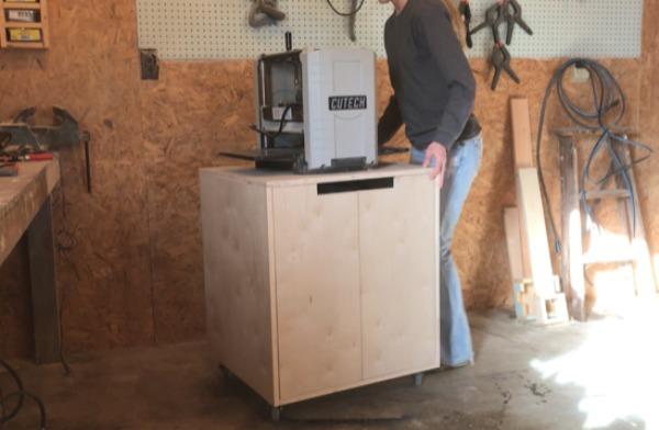 planer-cart-moving
