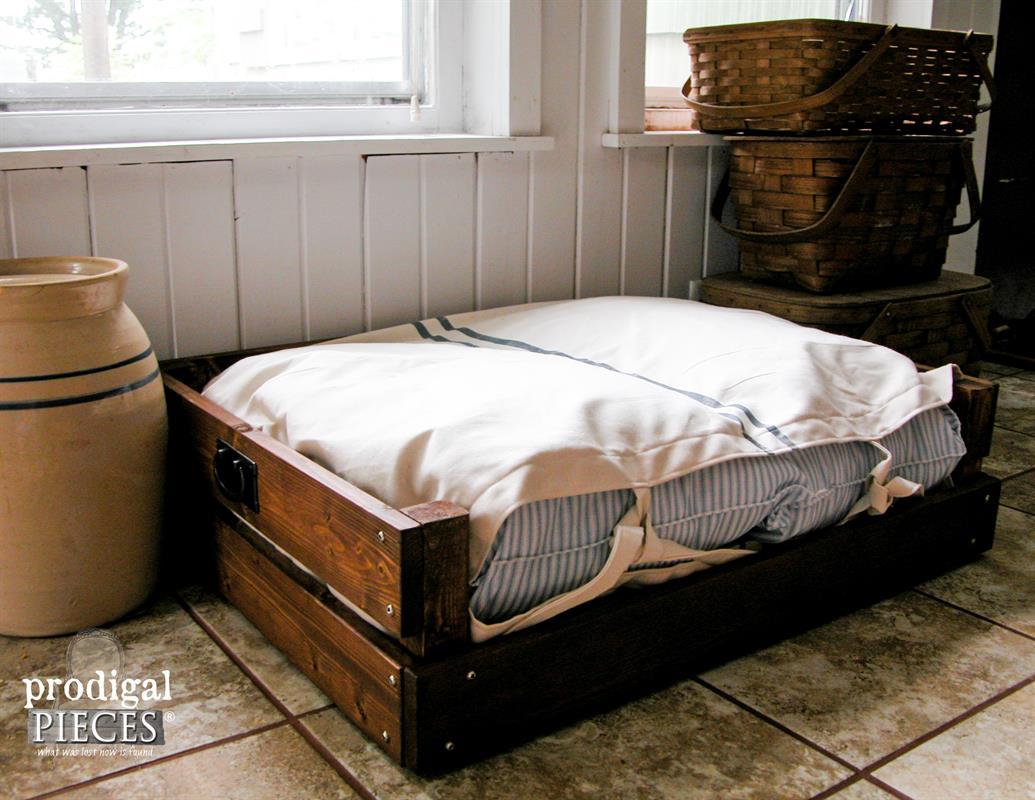 rustic-pet-bed