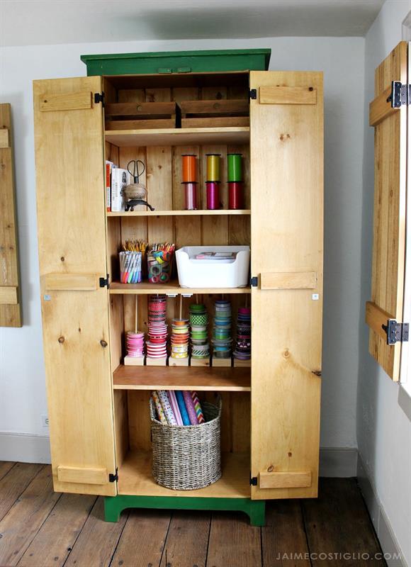 tall-cupboard-interior-1
