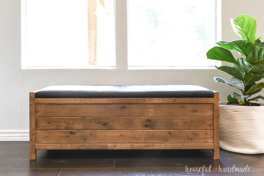 upholstered-storage-bench-buildsomething-1