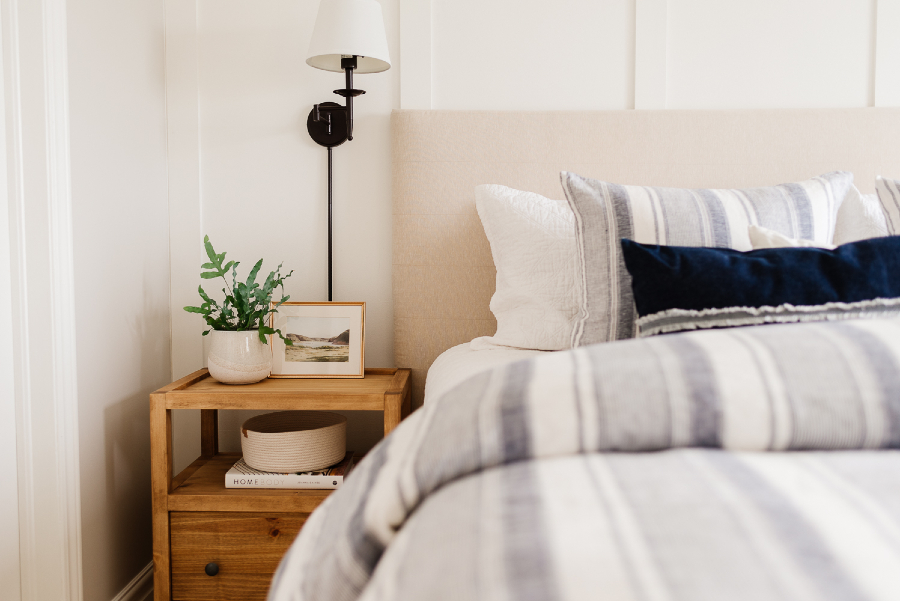nightstand-building-plans-7907-900x600