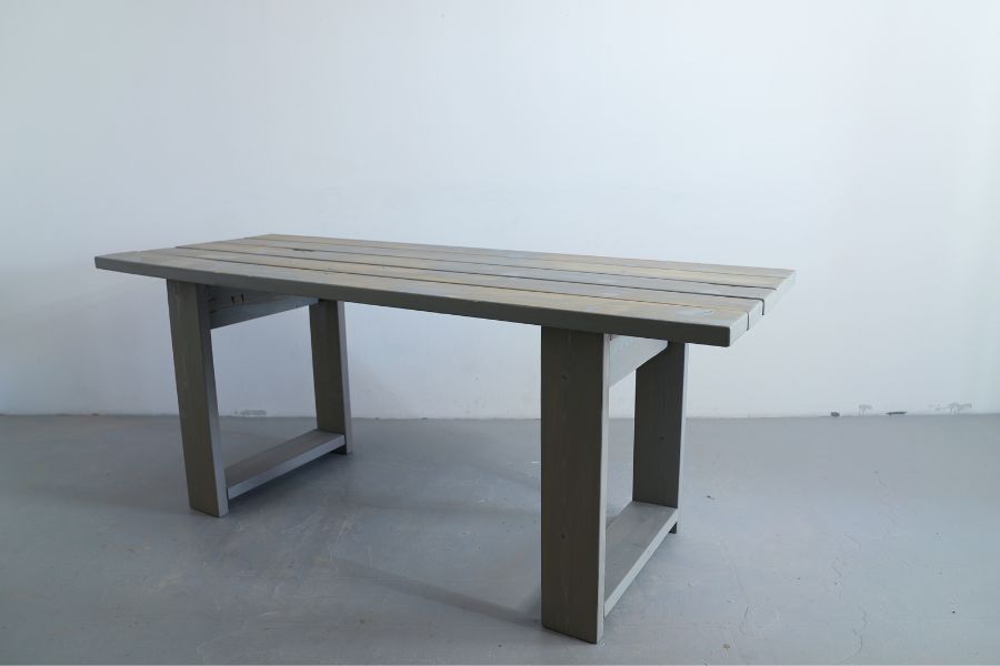 outdoor-table-1
