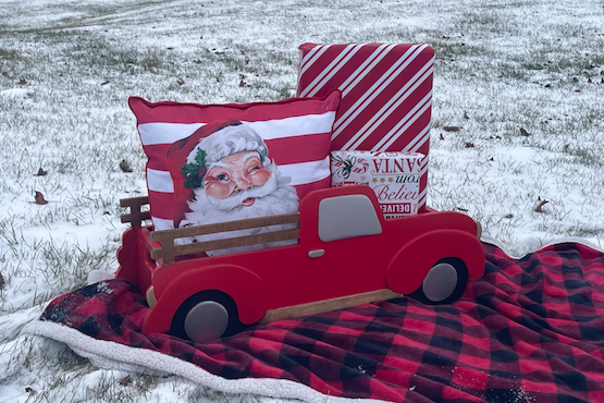 Red Truck Present Holder