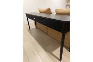 Fluted Sofa Table