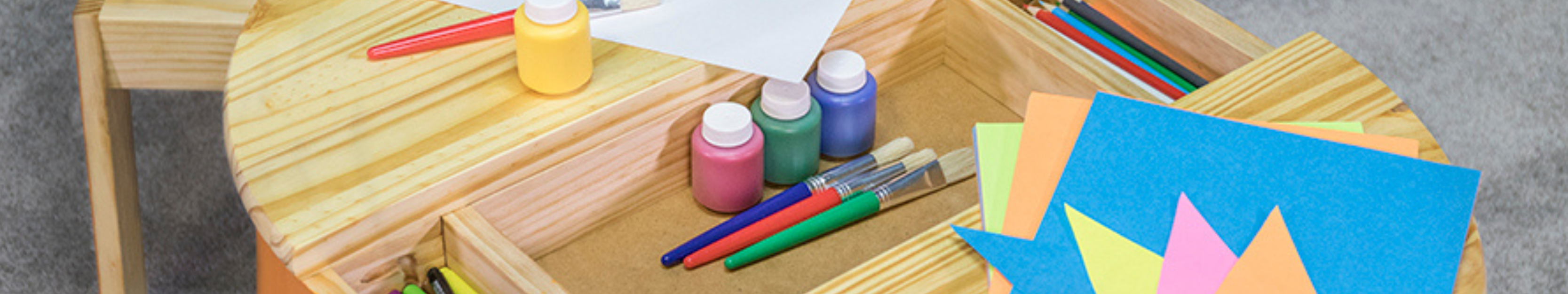 Kids Arts and Crafts Table and Chairs