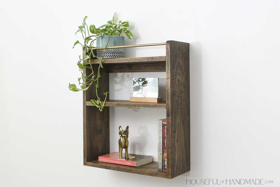 bedroom-wall-shelves-2