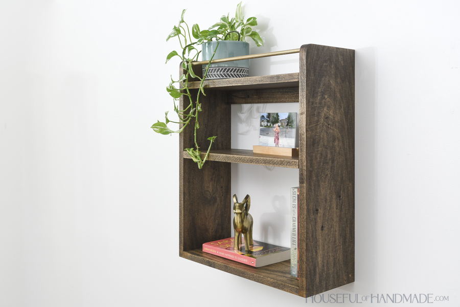 bedroom-wall-shelves-3