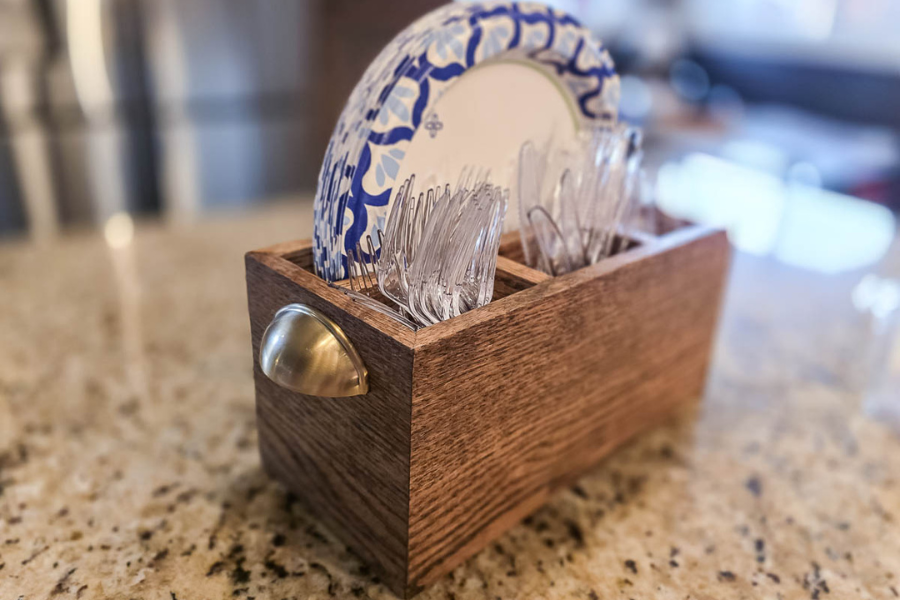 paper-plate-and-utensil-caddy-making-manzanita-4