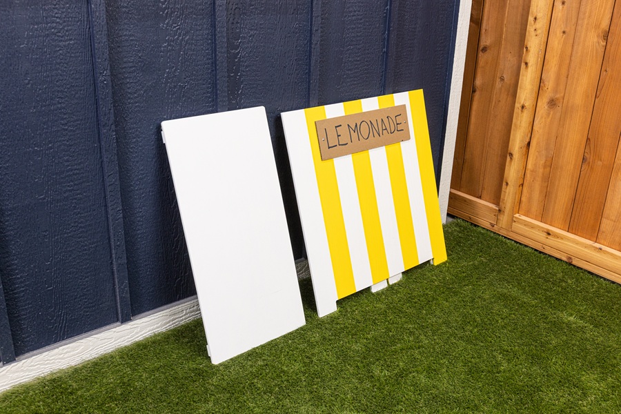 lemonade-stand-3